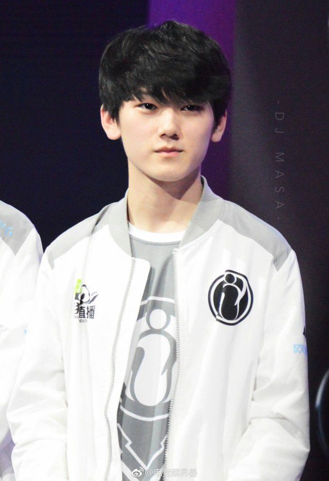 【前瞻】2025LPL春季赛 TES vs BLG，TES需要尽力拿下