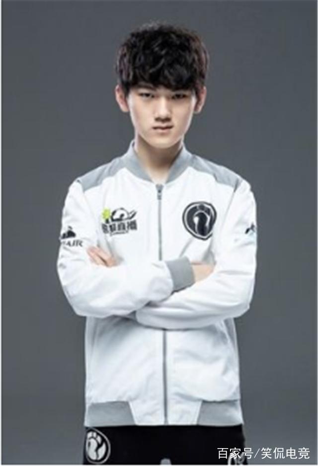 Dplus KIA 在2026赛季前进行了重大阵容和教练组的调整